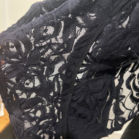 Premise Studio Navy Lace Jacket Zipper Detail Size Medium - Picture 5 of 7